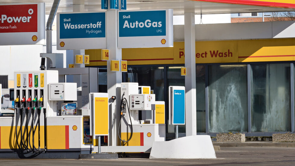 Das Wasserstoffangebot an den Shell-Tankstellen soll schnell ausgebaut werden.