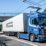 Oberleitungs-Lkw von Scania