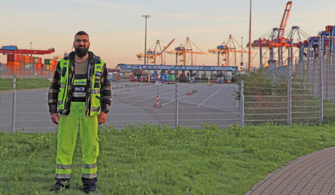 Fatih Taskan ist beste Fachkraft für Hafenlogistik